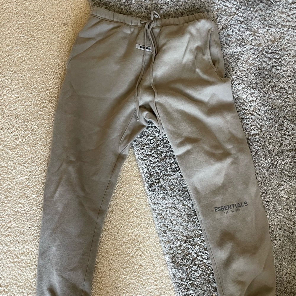 Men’s Essential Fear Of God Sweats